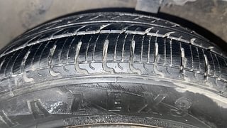 Used 2015 Hyundai Grand i10 [2013-2017] Magna 1.2 Kappa VTVT Petrol Manual tyres LEFT FRONT TYRE TREAD VIEW