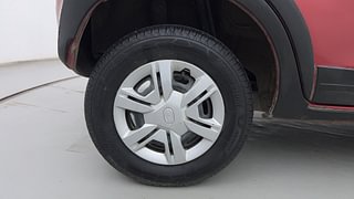 Used 2018 Datsun Redi-GO [2015-2019] S 1.0 AMT Petrol Automatic tyres RIGHT REAR TYRE RIM VIEW