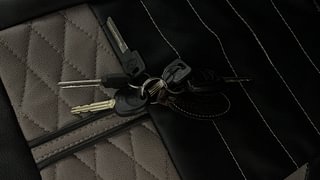 Used 2015 Hyundai Grand i10 [2013-2017] Magna 1.2 Kappa VTVT Petrol Manual extra CAR KEY VIEW
