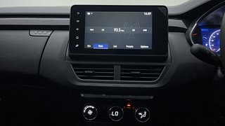 Used 2023 Renault Kiger RXZ Turbo CVT Dual Tone Petrol Automatic interior MUSIC SYSTEM & AC CONTROL VIEW