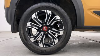 Used 2023 Renault Kiger RXZ Turbo CVT Dual Tone Petrol Automatic tyres RIGHT REAR TYRE RIM VIEW