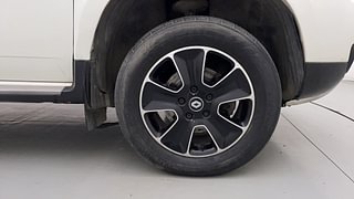 Used 2018 Renault Duster [2015-2019] 110 PS RXZ 4X2 AMT Diesel Automatic tyres RIGHT FRONT TYRE RIM VIEW