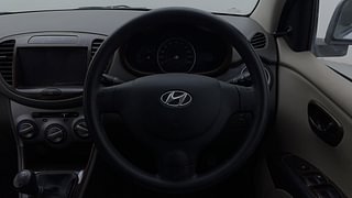 Used 2015 Hyundai i10 magna 1.1 Petrol Manual interior STEERING VIEW