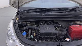 Used 2015 Hyundai i10 magna 1.1 Petrol Manual engine ENGINE RIGHT SIDE HINGE & APRON VIEW