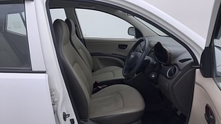 Used 2015 Hyundai i10 magna 1.1 Petrol Manual interior RIGHT SIDE FRONT DOOR CABIN VIEW