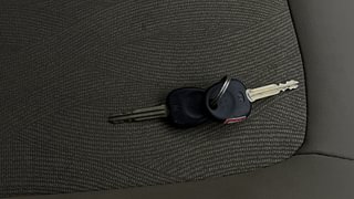 Used 2015 Hyundai i10 magna 1.1 Petrol Manual extra CAR KEY VIEW