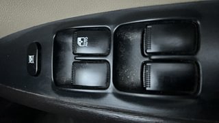 Used 2015 Hyundai i10 magna 1.1 Petrol Manual top_features Rear power window