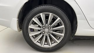 Used 2021 Maruti Suzuki Ciaz Alpha Petrol Petrol Manual tyres RIGHT REAR TYRE RIM VIEW