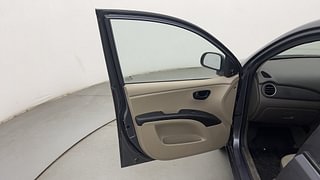 Used 2015 Hyundai i10 magna 1.1 Petrol Manual interior LEFT FRONT DOOR OPEN VIEW