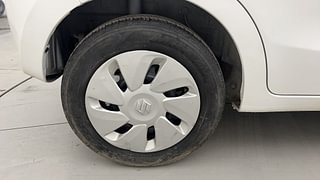 Used 2019 Maruti Suzuki Celerio ZXI (O) AMT Petrol Automatic tyres RIGHT REAR TYRE RIM VIEW