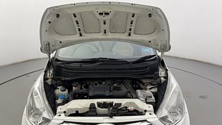 Used 2017 Hyundai Eon Era + SE Petrol Manual engine ENGINE & BONNET OPEN FRONT VIEW