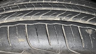 Used 2021 Nissan Magnite XV Premium Turbo CVT (O) Petrol Automatic tyres LEFT FRONT TYRE TREAD VIEW