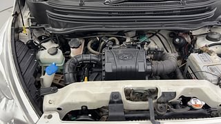 Used 2017 Hyundai Eon Era + SE Petrol Manual engine ENGINE RIGHT SIDE VIEW