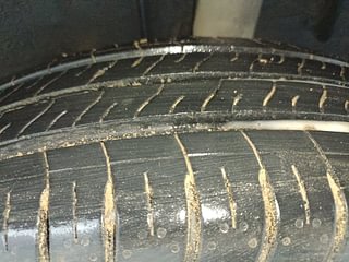 Used 2022 Renault Triber RXL Petrol Manual tyres LEFT REAR TYRE TREAD VIEW