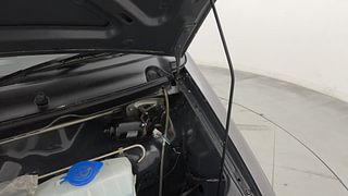Used 2018 Maruti Suzuki Eeco 5 STR WITH A/C+HTR Petrol Manual engine ENGINE LEFT SIDE HINGE & APRON VIEW
