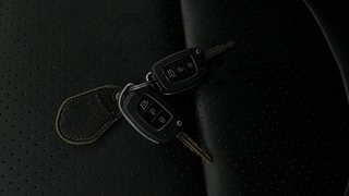 Used 2019 Hyundai Creta [2018-2020] 1.4 E + Diesel Manual extra CAR KEY VIEW