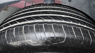 Used 2019 Hyundai Creta [2018-2020] 1.4 E + Diesel Manual tyres RIGHT REAR TYRE TREAD VIEW