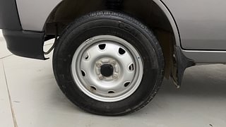 Used 2018 Maruti Suzuki Eeco 5 STR WITH A/C+HTR Petrol Manual tyres LEFT FRONT TYRE RIM VIEW
