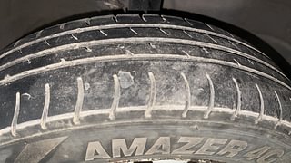 Used 2016 Maruti Suzuki Wagon R 1.0 [2013-2019] LXi CNG Petrol+cng Manual tyres RIGHT FRONT TYRE TREAD VIEW