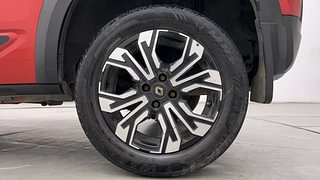 Used 2021 Renault Kiger RXZ Turbo CVT Dual Tone Petrol Automatic tyres LEFT REAR TYRE RIM VIEW