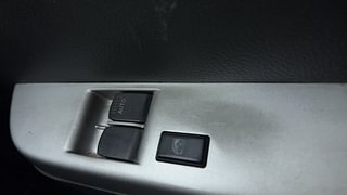 Used 2011 Maruti Suzuki Wagon R 1.0 [2010-2019] LXi Petrol Manual top_features Power windows