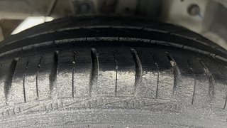 Used 2017 Hyundai Eon Era + SE Petrol Manual tyres RIGHT REAR TYRE TREAD VIEW