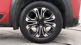 Used 2021 Renault Kiger RXZ Turbo CVT Dual Tone Petrol Automatic tyres RIGHT FRONT TYRE RIM VIEW