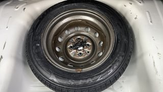 Used 2017 Hyundai Eon Era + SE Petrol Manual tyres SPARE TYRE VIEW
