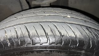 Used 2021 Renault Kiger RXZ Turbo CVT Dual Tone Petrol Automatic tyres RIGHT FRONT TYRE TREAD VIEW