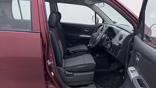 Used 2011 Maruti Suzuki Wagon R 1.0 [2010-2019] LXi Petrol Manual interior RIGHT SIDE FRONT DOOR CABIN VIEW