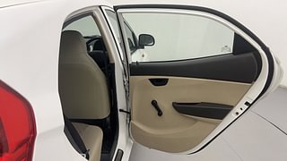 Used 2017 Hyundai Eon Era + SE Petrol Manual interior RIGHT REAR DOOR OPEN VIEW