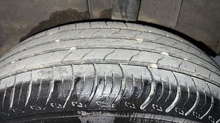 Used 2021 Renault Kiger RXZ Turbo CVT Dual Tone Petrol Automatic tyres LEFT REAR TYRE TREAD VIEW