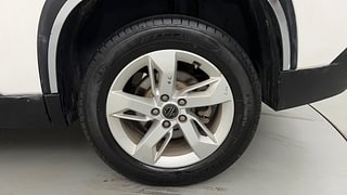 Used 2020 MG Motors Hector 1.5 Super Petrol Manual tyres LEFT REAR TYRE RIM VIEW