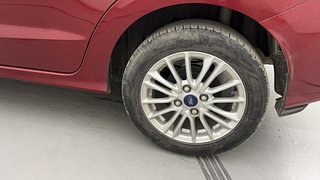 Used 2020 Ford Figo Aspire [2019-2021] Titanium 1.2 Ti-VCT Petrol Manual tyres LEFT REAR TYRE RIM VIEW