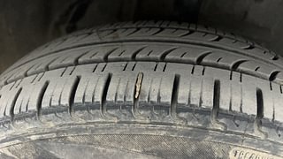 Used 2012 Toyota Etios [2010-2017] G Petrol Manual tyres RIGHT FRONT TYRE TREAD VIEW
