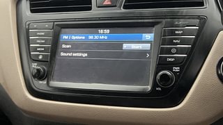 Used 2015 Hyundai Elite i20 [2014-2018] Asta 1.2 (O) Petrol Manual top_features Touch screen infotainment system