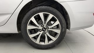 Used 2017 Hyundai Fluidic Verna 4S [2015-2017] 1.6 CRDi SX Diesel Manual tyres LEFT REAR TYRE RIM VIEW