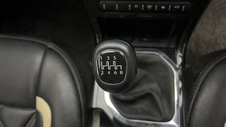 Used 2021 Tata Nexon XZ Plus (O) Petrol Manual interior GEAR  KNOB VIEW