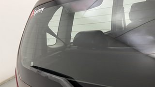 Used 2012 Maruti Suzuki Estilo [2009-2014] VXi Petrol Manual top_features Rear defogger
