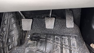 Used 2020 Kia Seltos HTX G Petrol Manual interior PEDALS VIEW