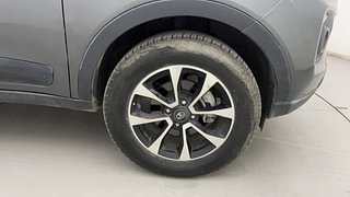 Used 2021 Tata Nexon XZ Plus (O) Petrol Manual tyres RIGHT FRONT TYRE RIM VIEW