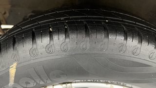 Used 2014 Hyundai Grand i10 Asta 1.2 Kappa VTVT Petrol Manual tyres RIGHT REAR TYRE TREAD VIEW
