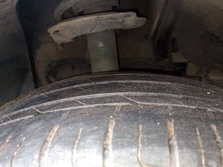 Used 2019 Tata Nexon [2017-2020] XZA Plus AMT Petrol Petrol Automatic tyres RIGHT FRONT TYRE TREAD VIEW