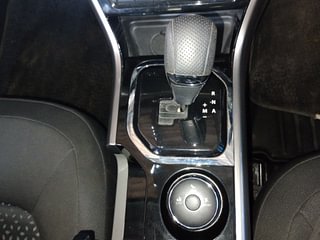 Used 2019 Tata Nexon [2017-2020] XZA Plus AMT Petrol Petrol Automatic interior GEAR  KNOB VIEW