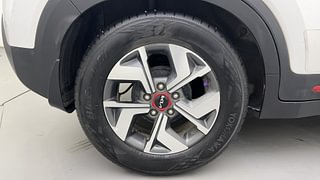 Used 2022 Kia Sonet GTX Plus 1.5 AT Diesel Automatic tyres RIGHT REAR TYRE RIM VIEW