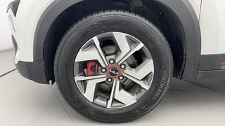 Used 2022 Kia Sonet GTX Plus 1.5 AT Diesel Automatic tyres LEFT FRONT TYRE RIM VIEW