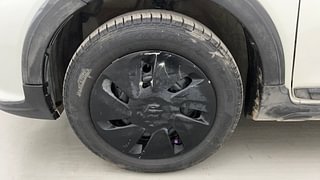 Used 2020 Maruti Suzuki Celerio X [2017-2021] ZXi (O) AMT Petrol Automatic tyres LEFT FRONT TYRE RIM VIEW