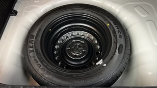 Used 2022 Kia Sonet GTX Plus 1.5 AT Diesel Automatic tyres SPARE TYRE VIEW