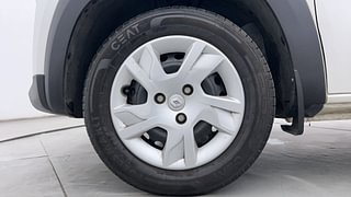 Used 2022 Renault Kwid 1.0 RXT SCE Petrol Manual tyres LEFT FRONT TYRE RIM VIEW