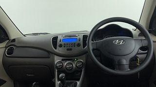 Used 2016 hyundai i10 Sportz 1.1 Petrol Petrol Manual interior DASHBOARD VIEW